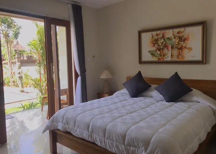 Londo House 4*